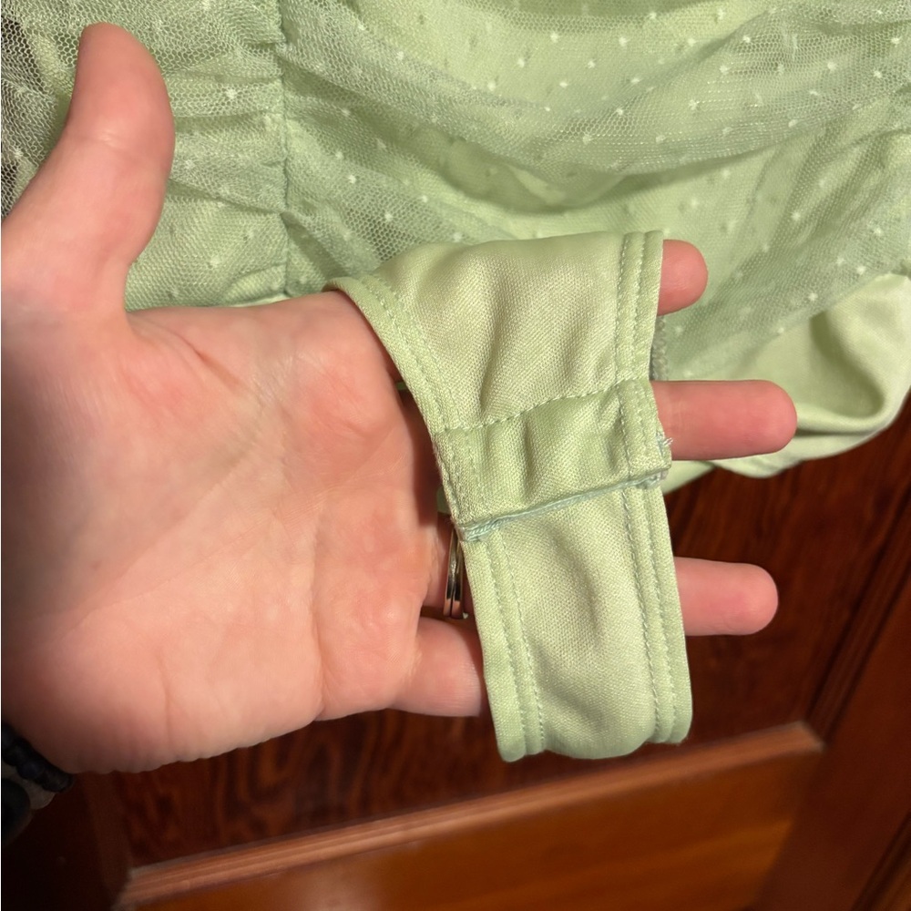 LE LIS Light Green Bodysuit Size Large - Picture 3 of 6